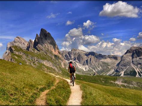 mountainbiken in uri|Top 20 Most Beautiful MTB Trails in Uri .